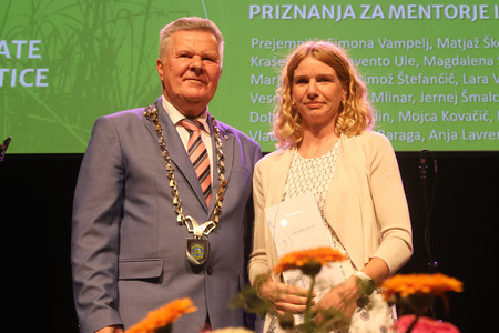 ZLATA PETICA 164 FOTO LJUBO VUKELIČ